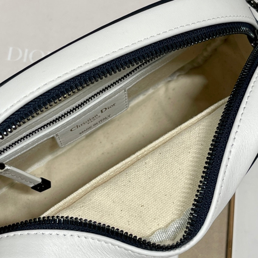 VIBE HOBO 22 BAG IN WHITE CALFSKIN