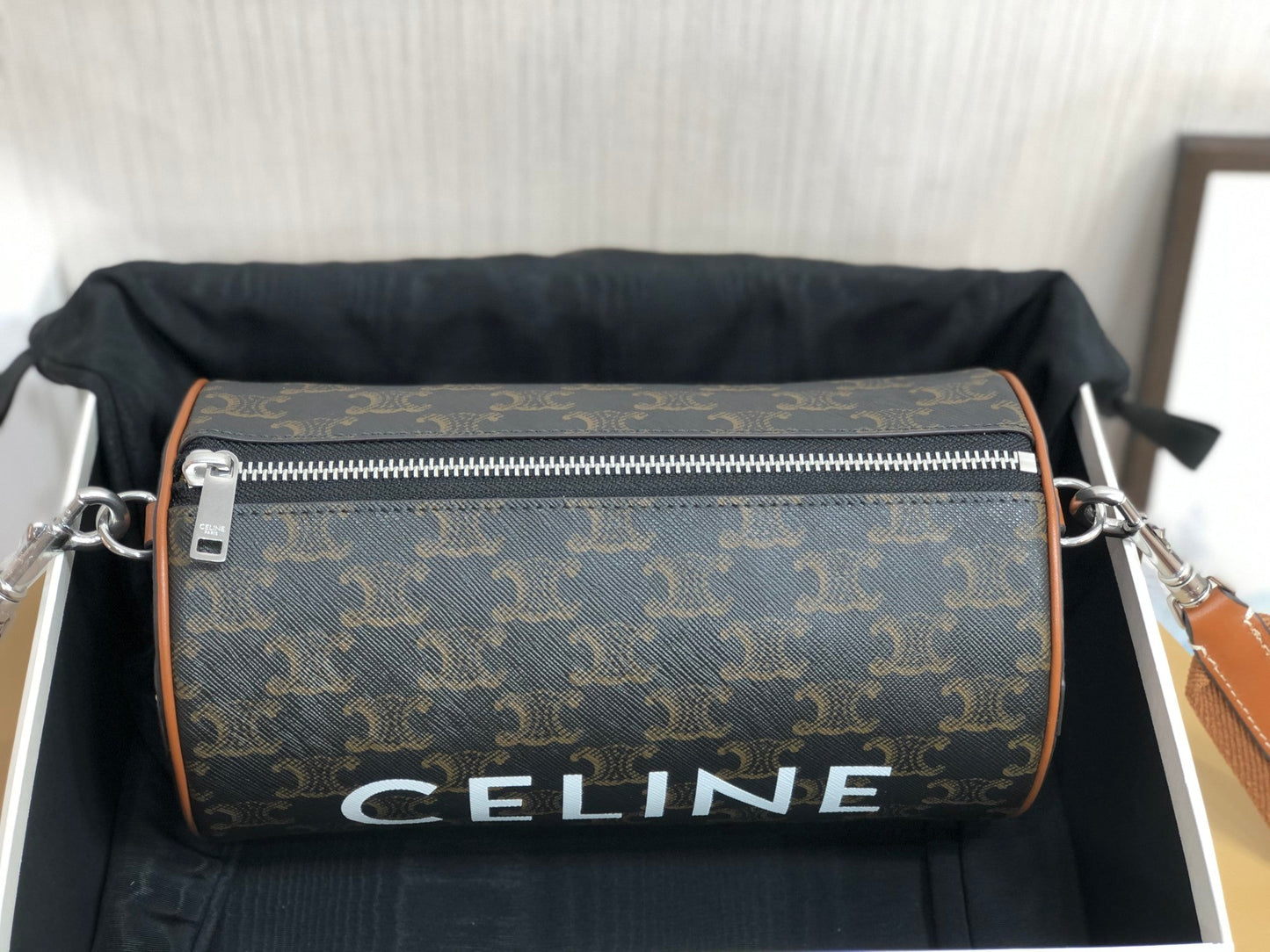 CYLINDRICAL 22  BAG BLACK PATTERN COWHIDE