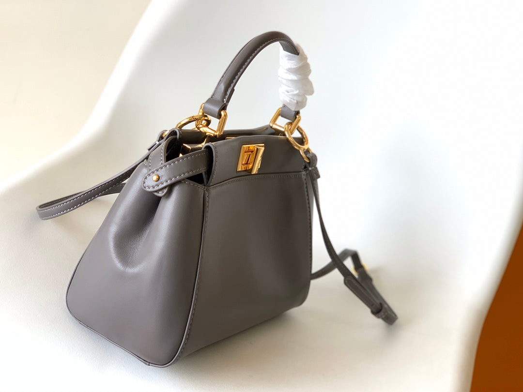 Peekaboo Mini 23cm Bag taupe lambskin gold hardware