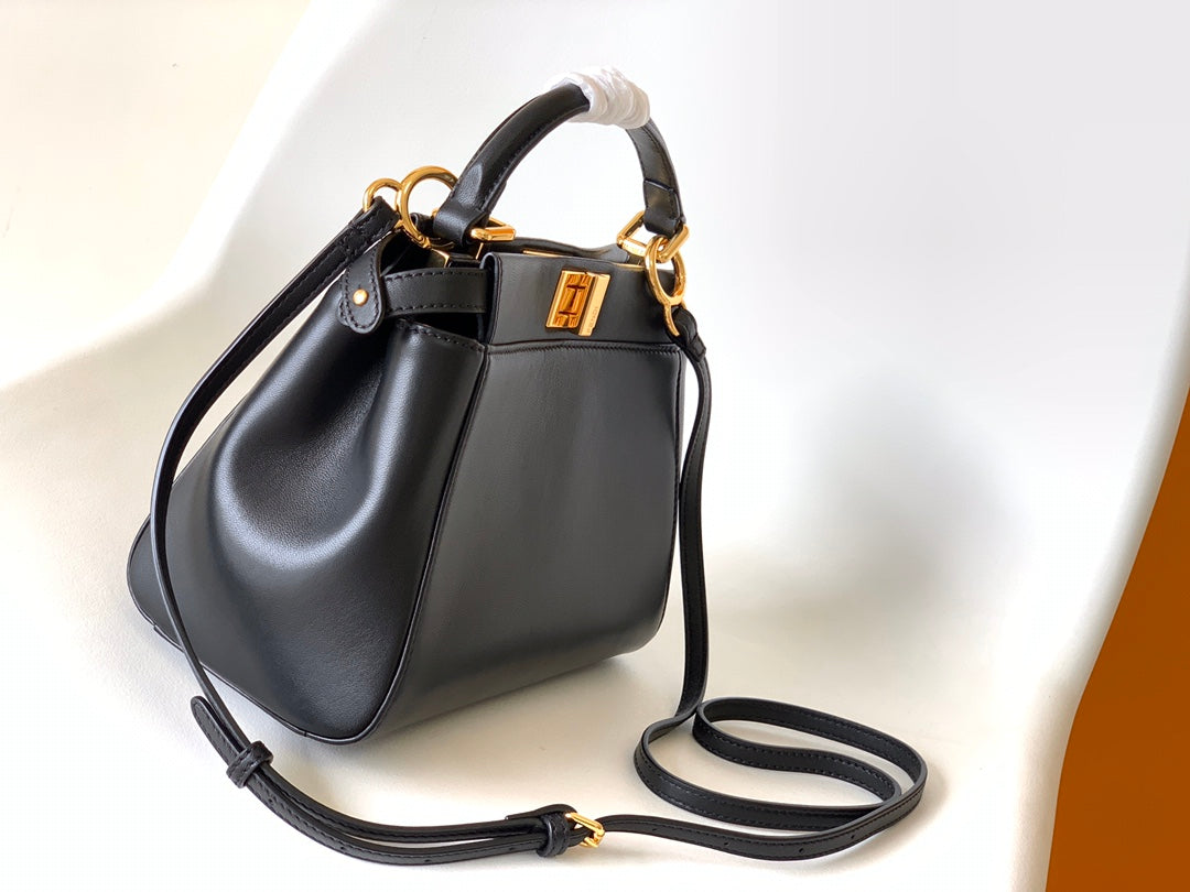 Peekaboo Mini 23cm Bag black lambskin gold hardware