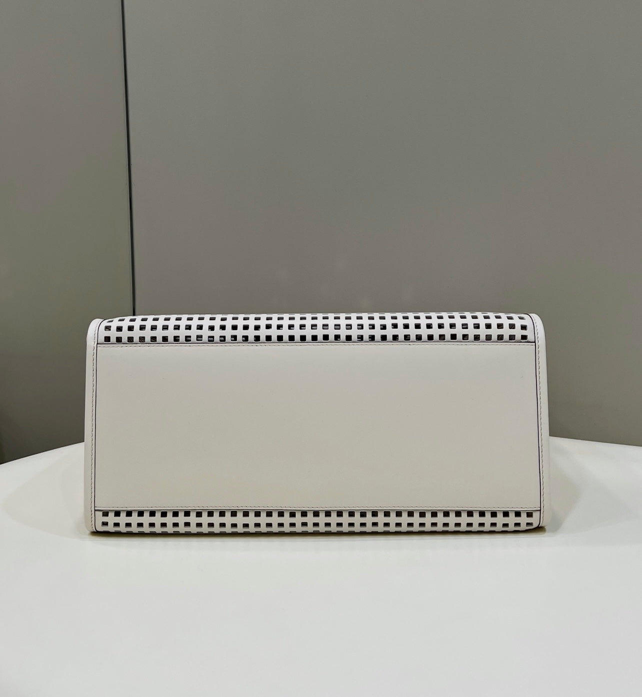 FENDI ROMA 37 BAG IN WHITE CALFSKIN GOLD HARDWARE