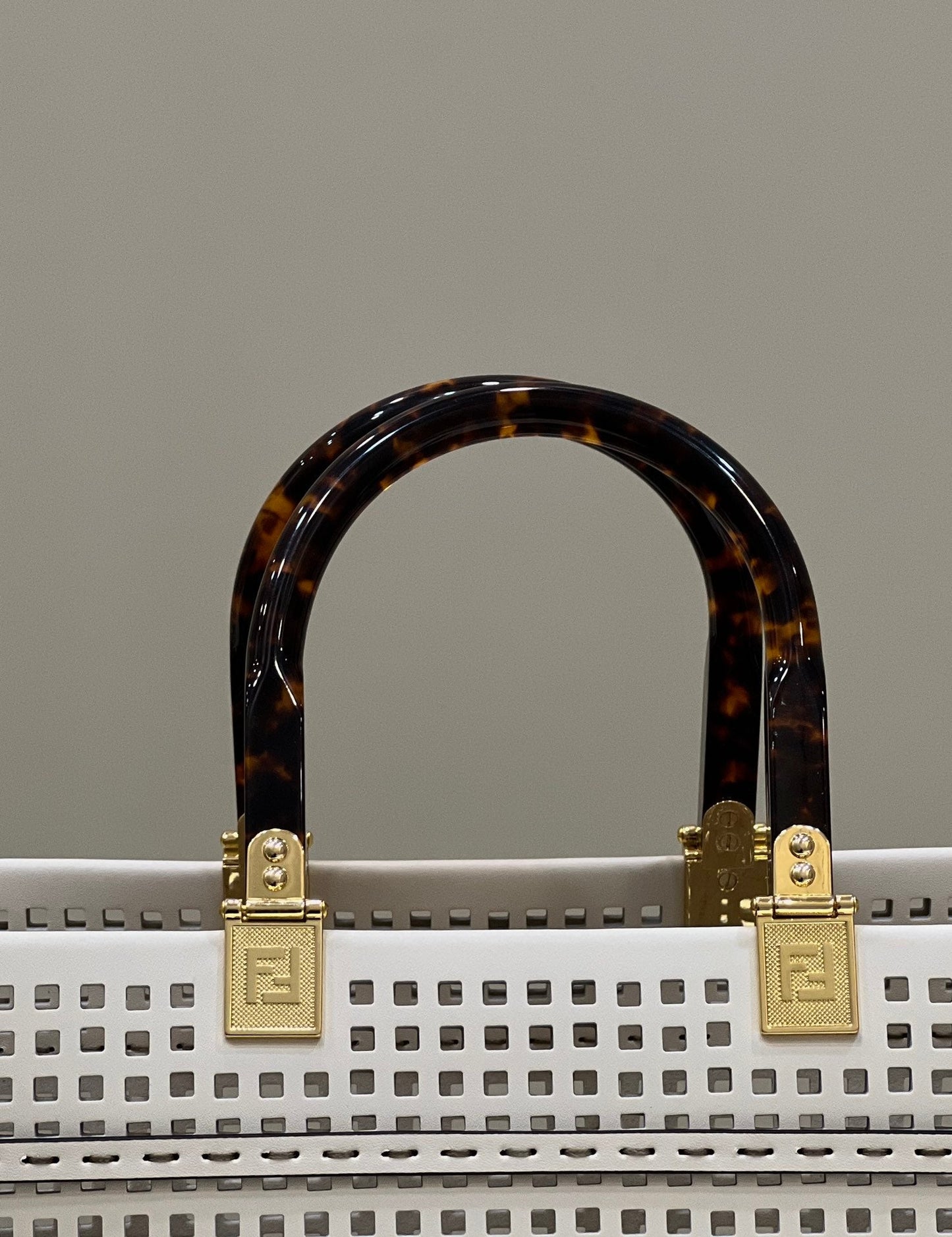 FENDI ROMA 37 BAG IN WHITE CALFSKIN GOLD HARDWARE