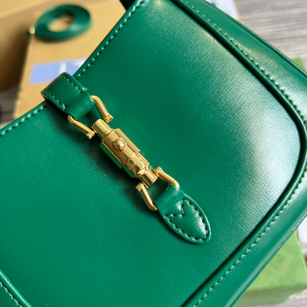 GG JACKIE MINI 19 SHOULDER BAG IN GREEN FOREST CALFSKIN