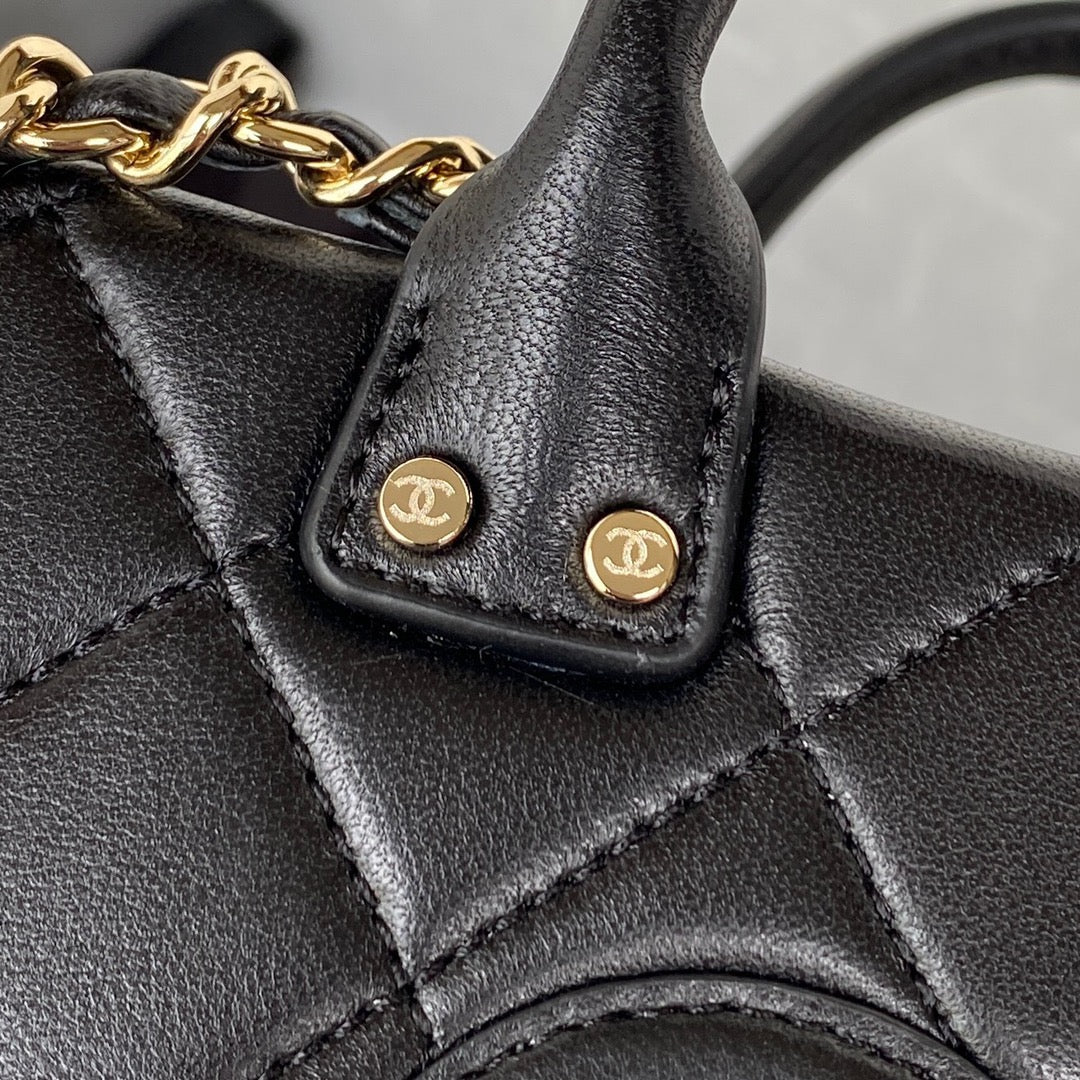 CC MINI 15 BOX BAG IN BLACK CALFSKIN GOLD HARDWARE