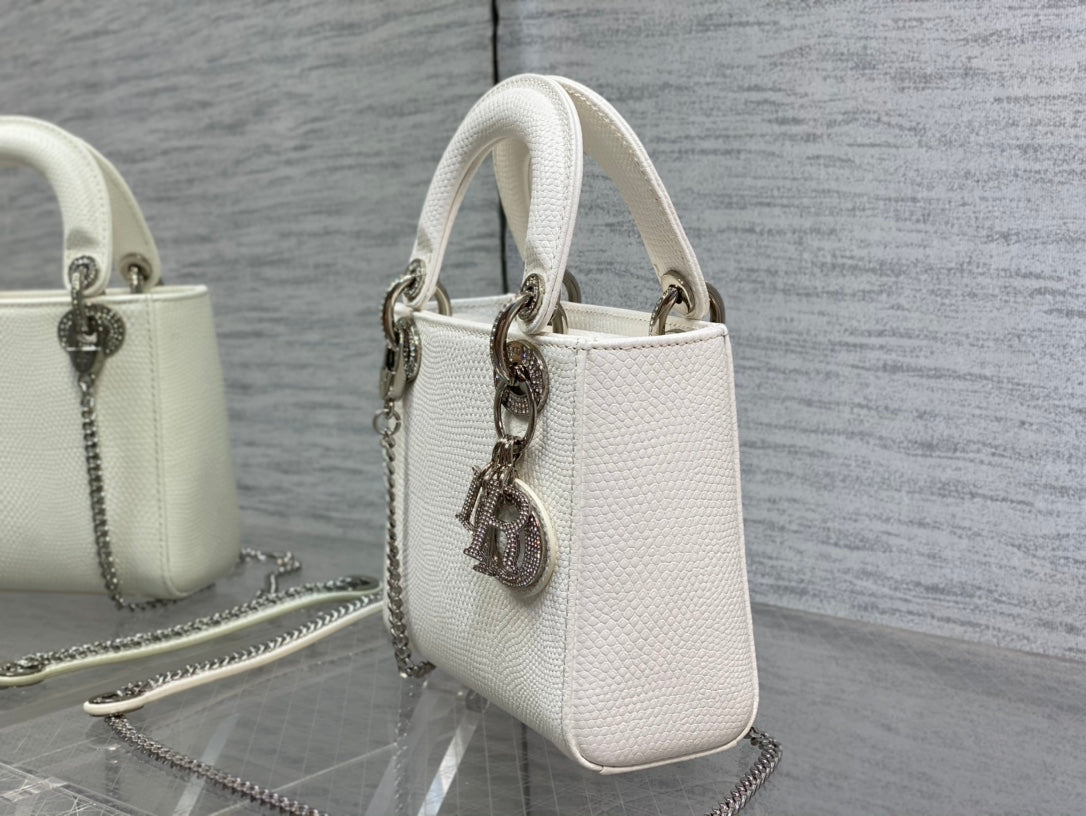 MINI LADY 17 BAG IN WHITE EMBOSSED LAMBSKIN WITH SILVER CLASP