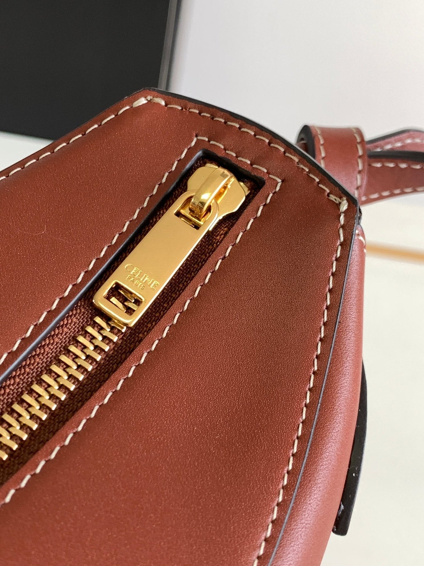 TRIOMPHE CLASSIC 25 CINNAMON BROWN CALFSKIN