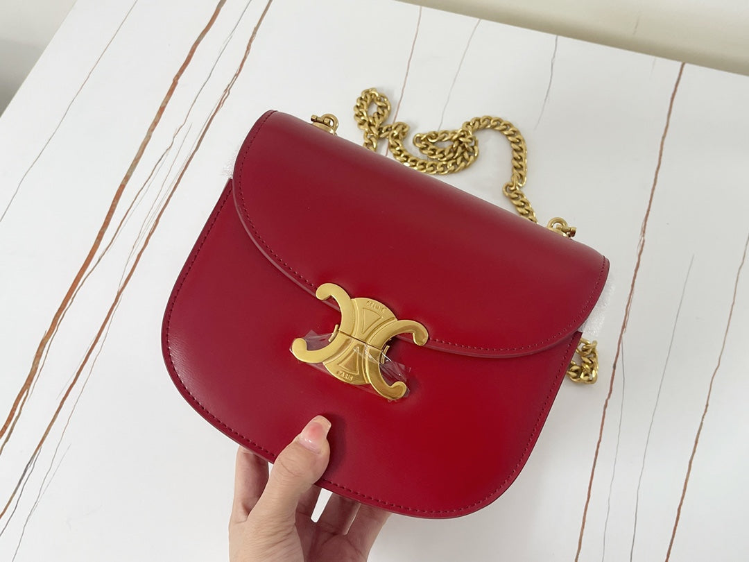 TRIPHOME 19 SADDLE BAG CHERRY RED CALFSKIN