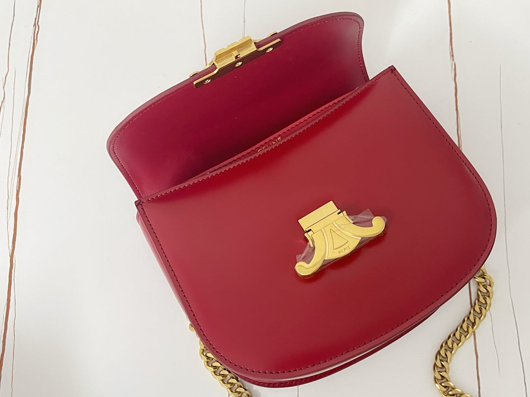 TRIPHOME 19 SADDLE BAG CHERRY RED CALFSKIN