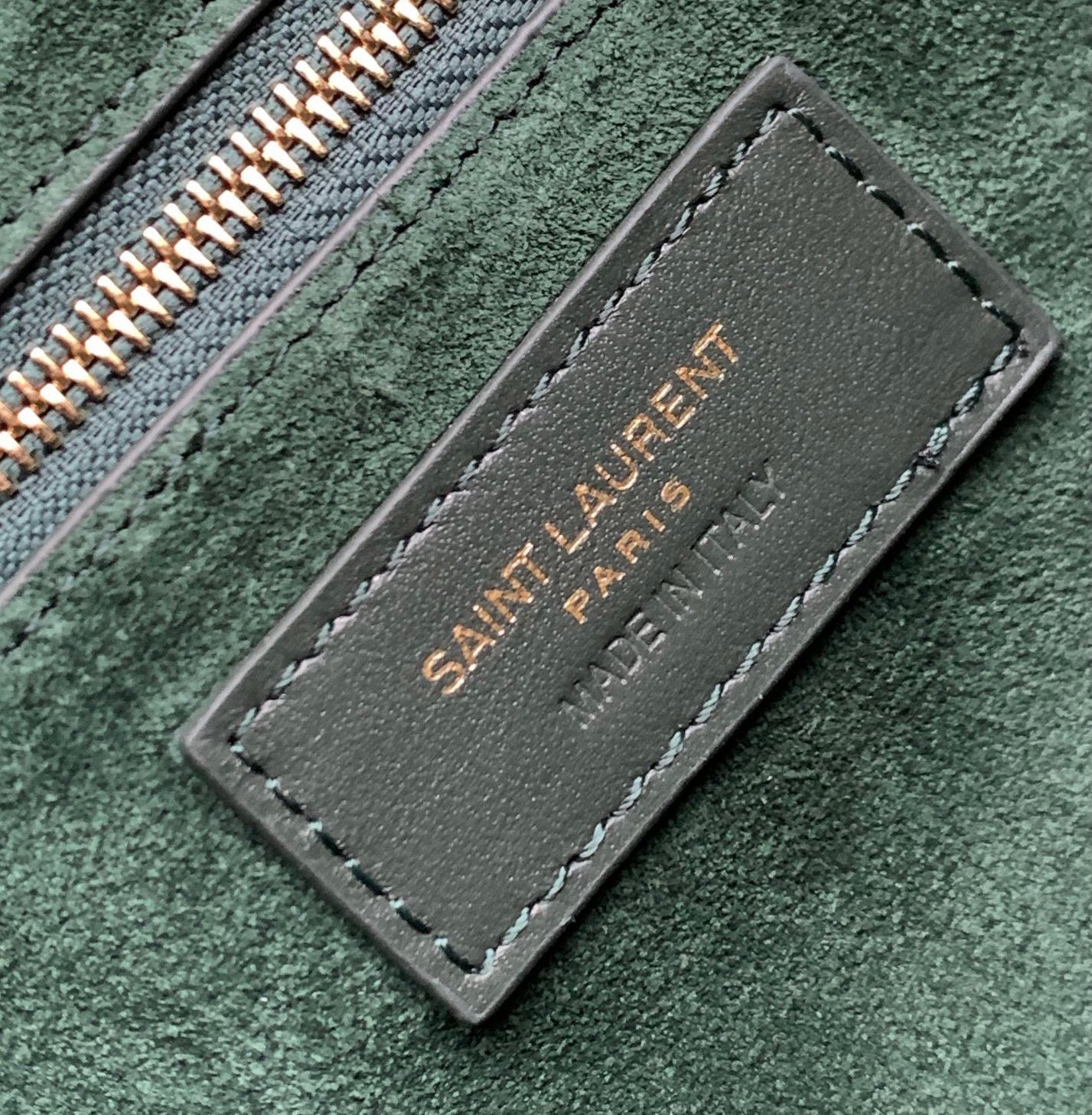 LE 5 À 7 BAG 24 DARK GREEN CALFSKIN