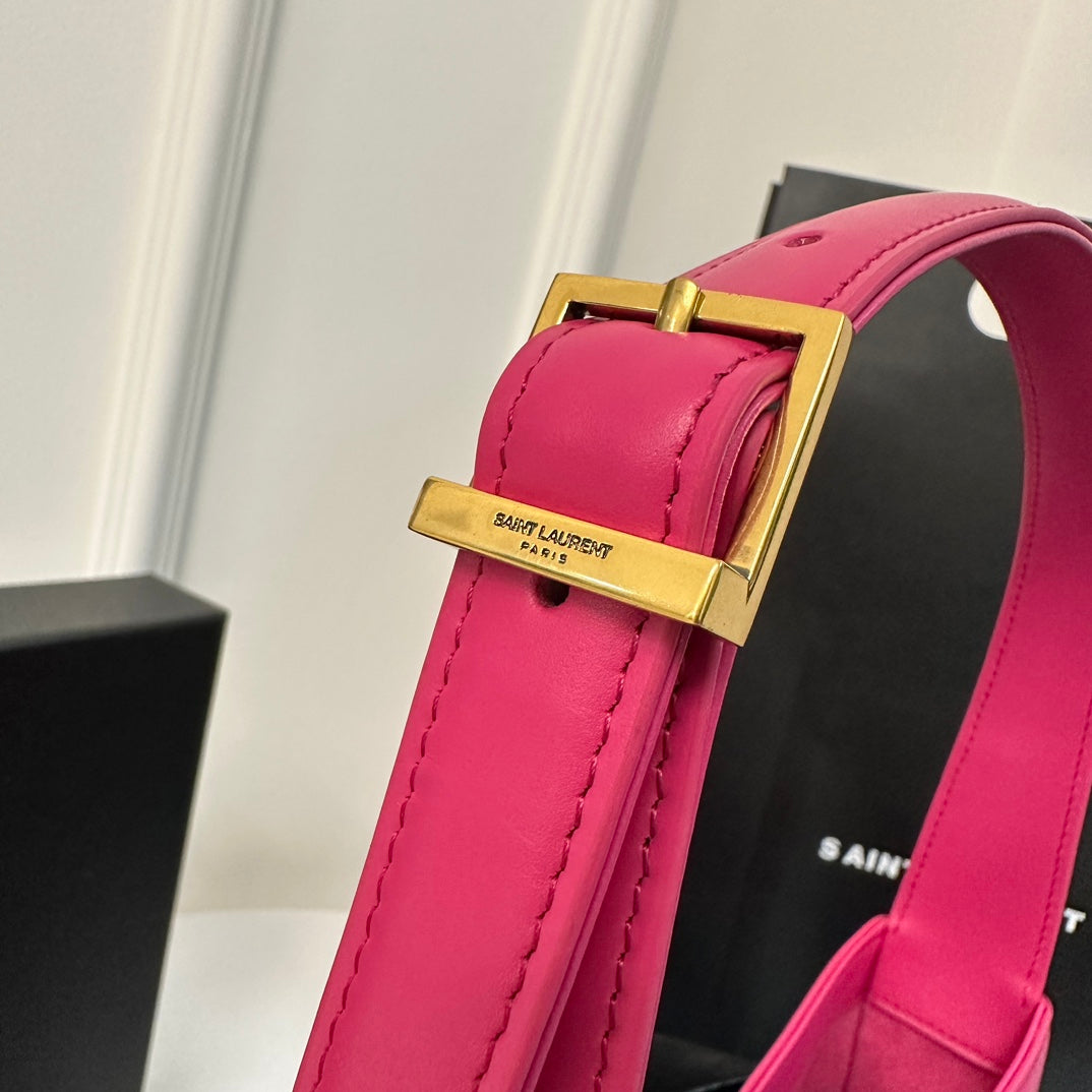 LE 5 À 7 BAG 24 BRIGHT PINK CALFSKIN