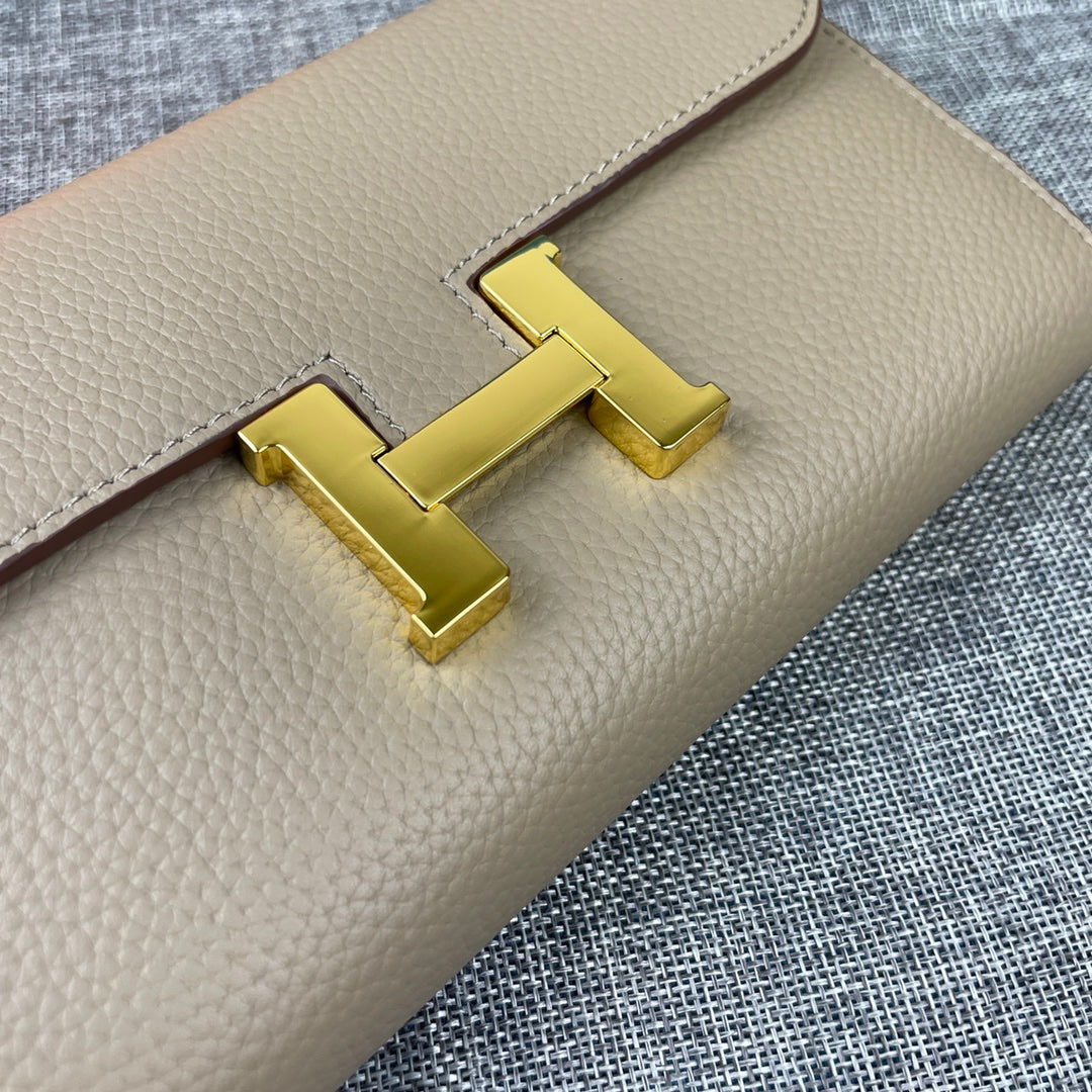 HM CLUTCH CONSTANCE 22 KHAKI CALFSKIN GOLD HARDWARE