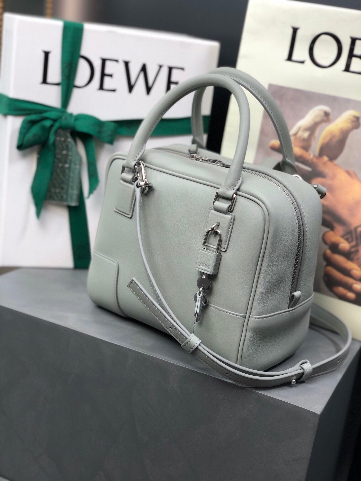 LOE AMAZONA 19 BAG IN LIGHT GREY NAPPA CALFSKIN