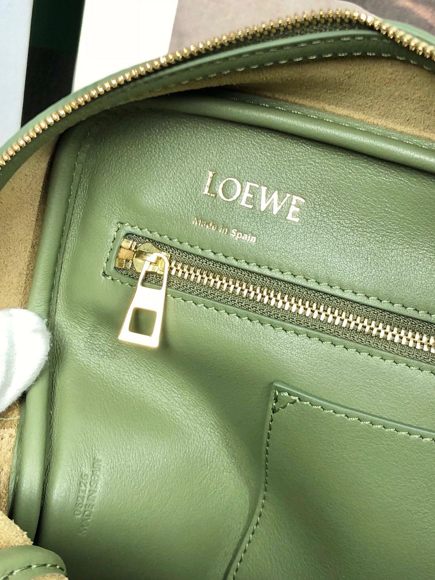 LOE AMAZONA 28 BAG IN OLIVE GREEN CALFSKIN AND BEIGE MONOGRAM FABRIC