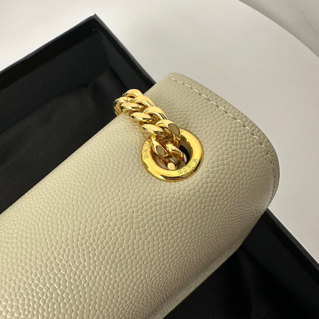 KATE 20 SMALL IN CALFSKIN WHITE WITH GOLD LOGO