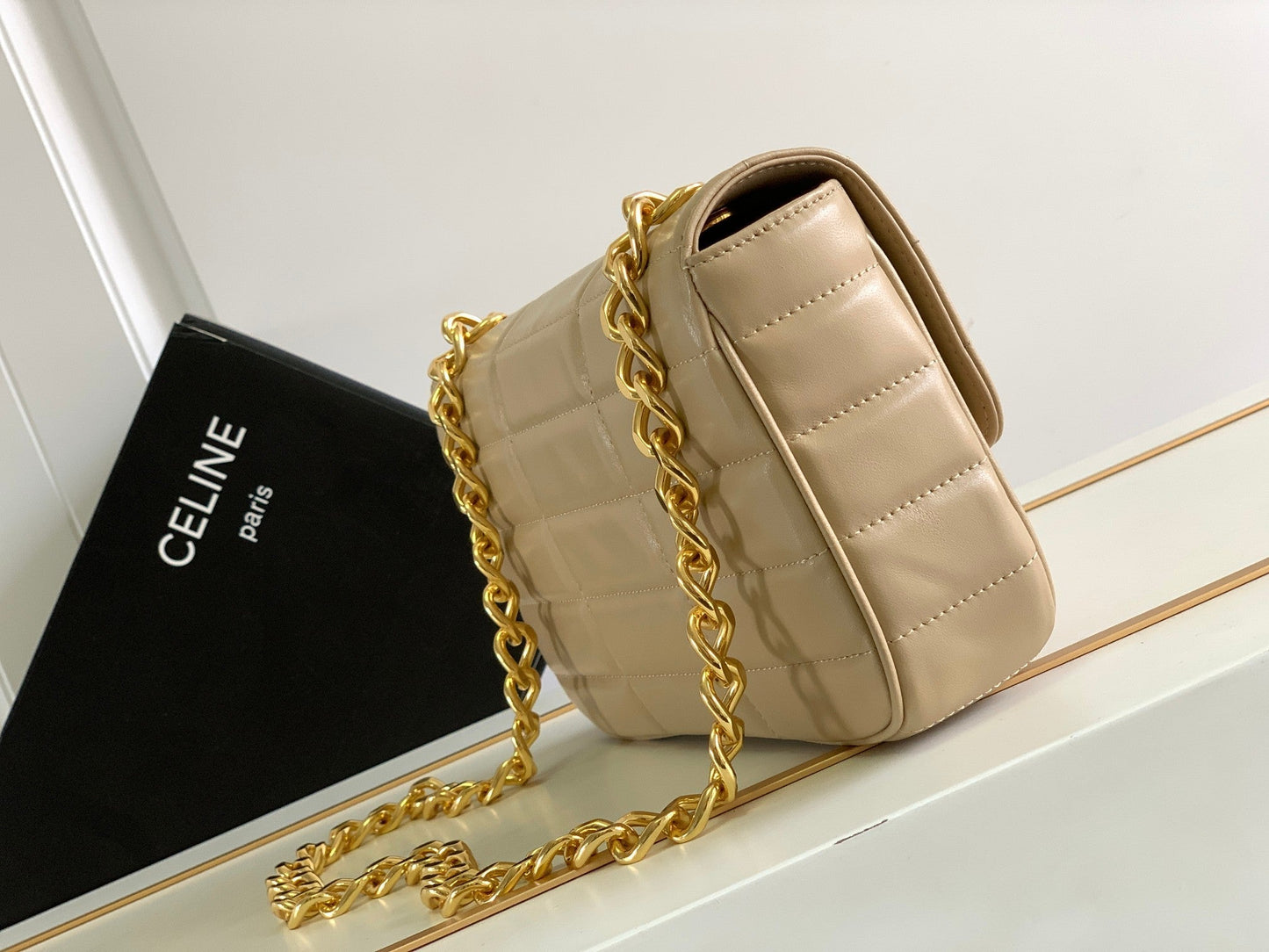 MONOCHROME 24 QUILTED BEIGE CREAM LAMBSKIN CHAIN SHOUDER BAG