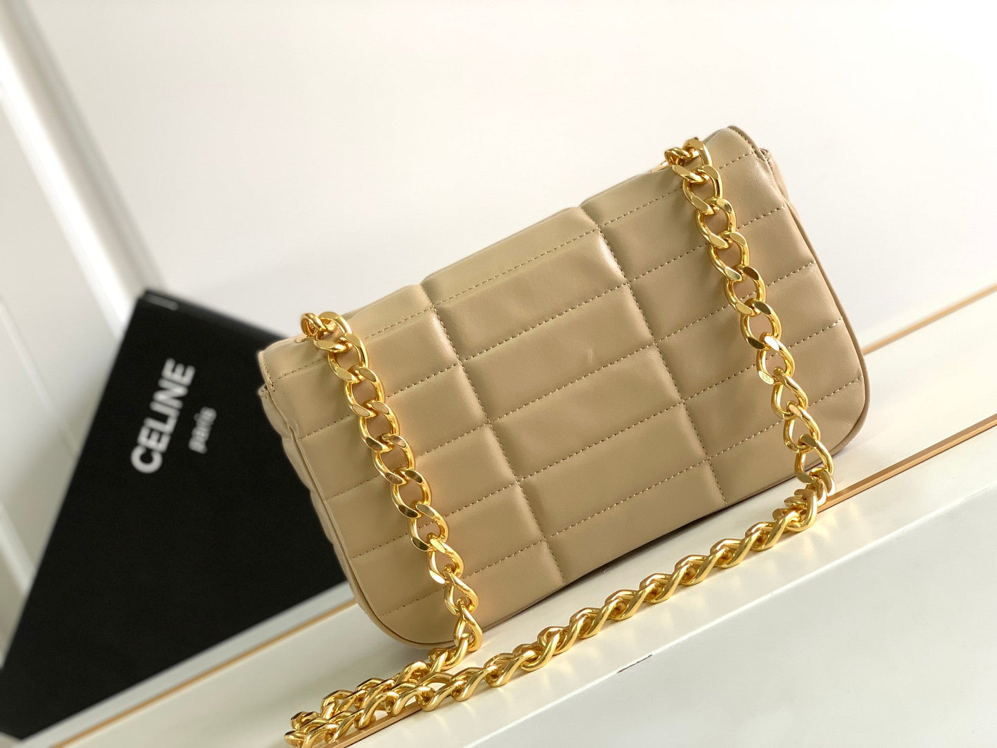 MONOCHROME 24 QUILTED BEIGE CREAM LAMBSKIN CHAIN SHOUDER BAG