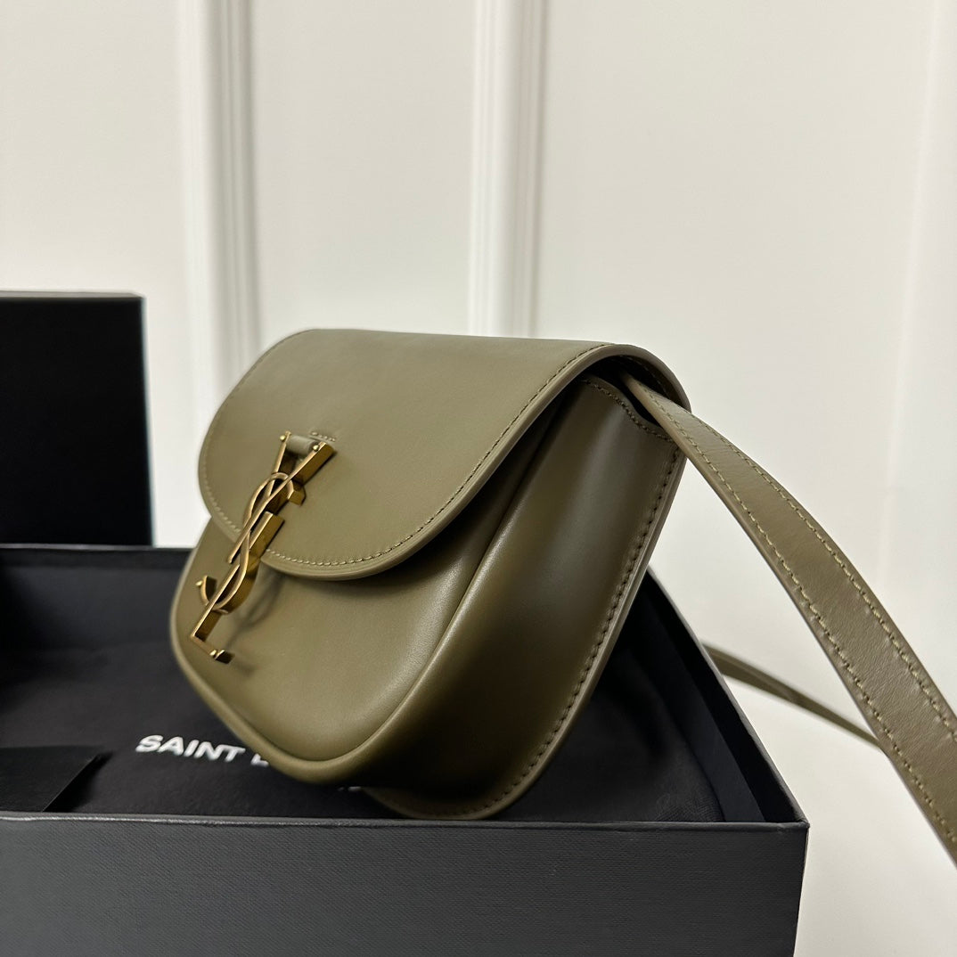 KAIA 18 HANDBAG IN ARMY GREEN CALFSKIN