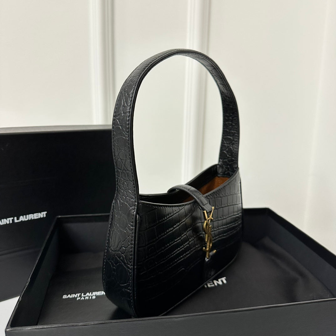 MINI 19 BLACK CALFSKIN HOBO