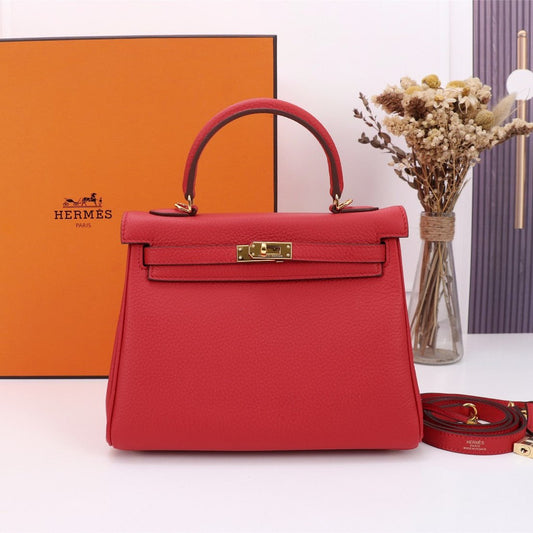 HM KELLY BAG 28 RED CALFSKIN GOLD HARDWARE