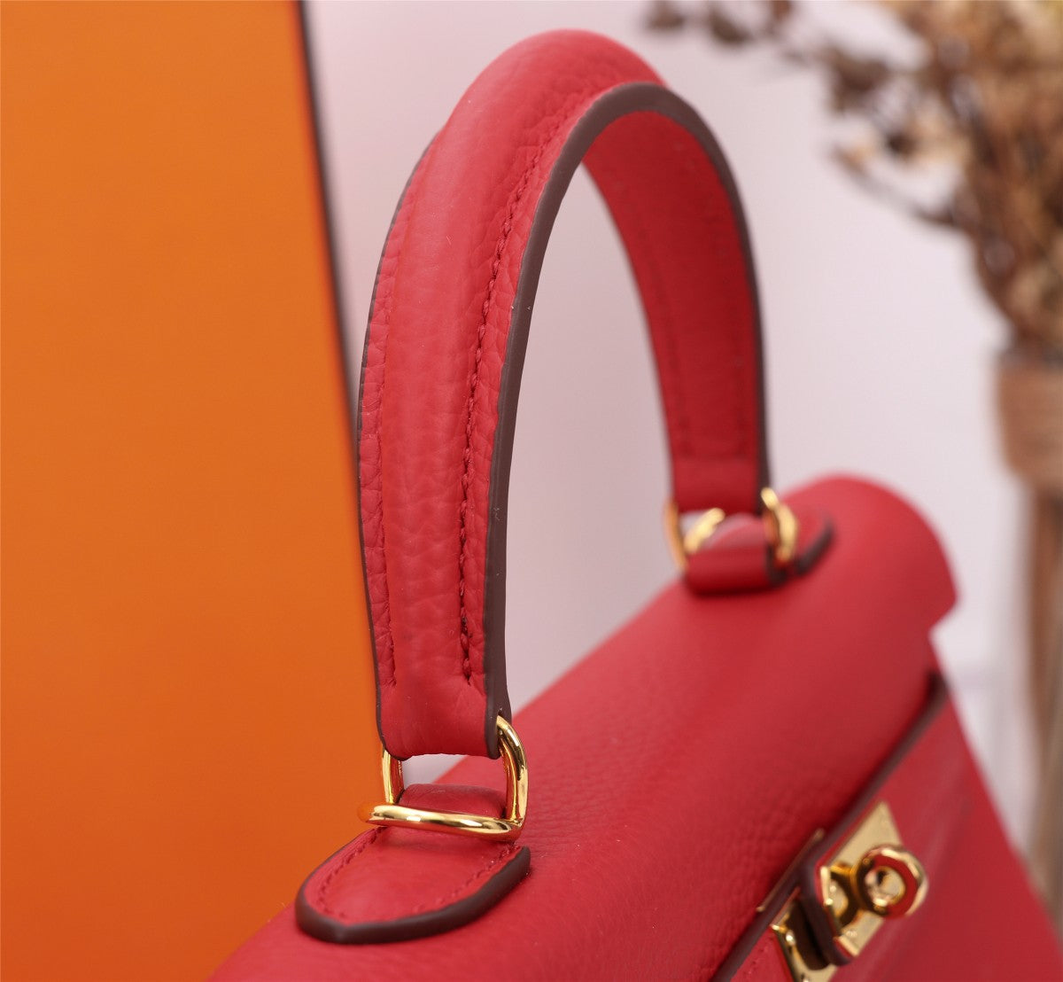 HM KELLY BAG 28 RED CALFSKIN GOLD HARDWARE