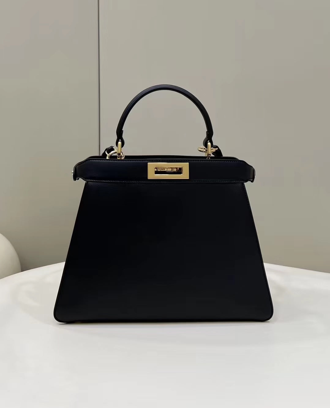 FENDI PEEKABOO 33 BAG IN BLACK CALFSKIN WITH STRAP GOLD HARDWARE