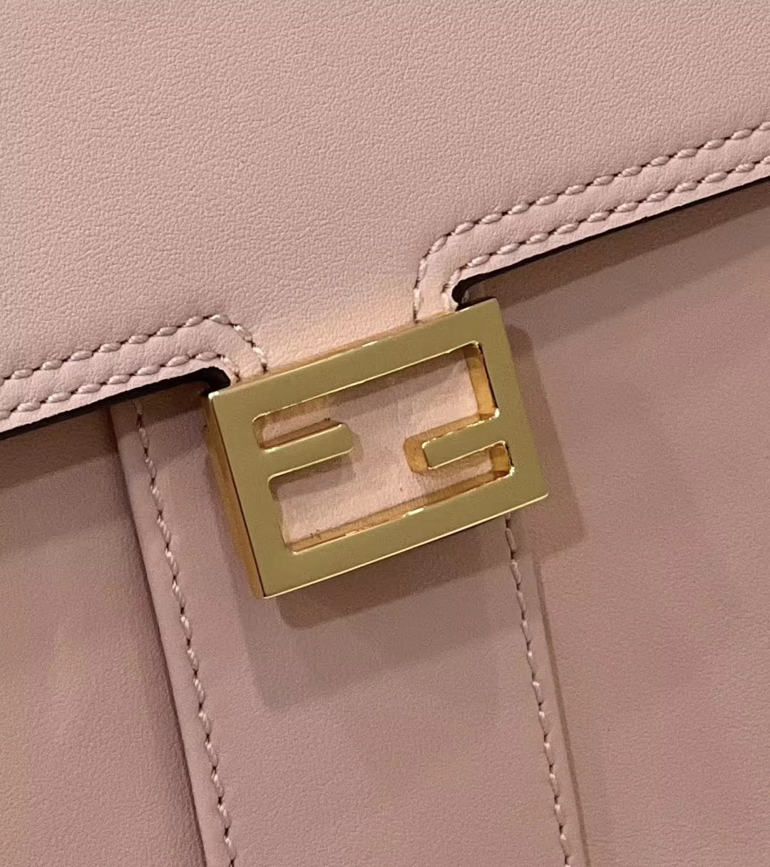 FENDI PEEKABOO MINI 23 BAG IN LIGHT PINK CALFSKIN WITH GOLD HARDWARE