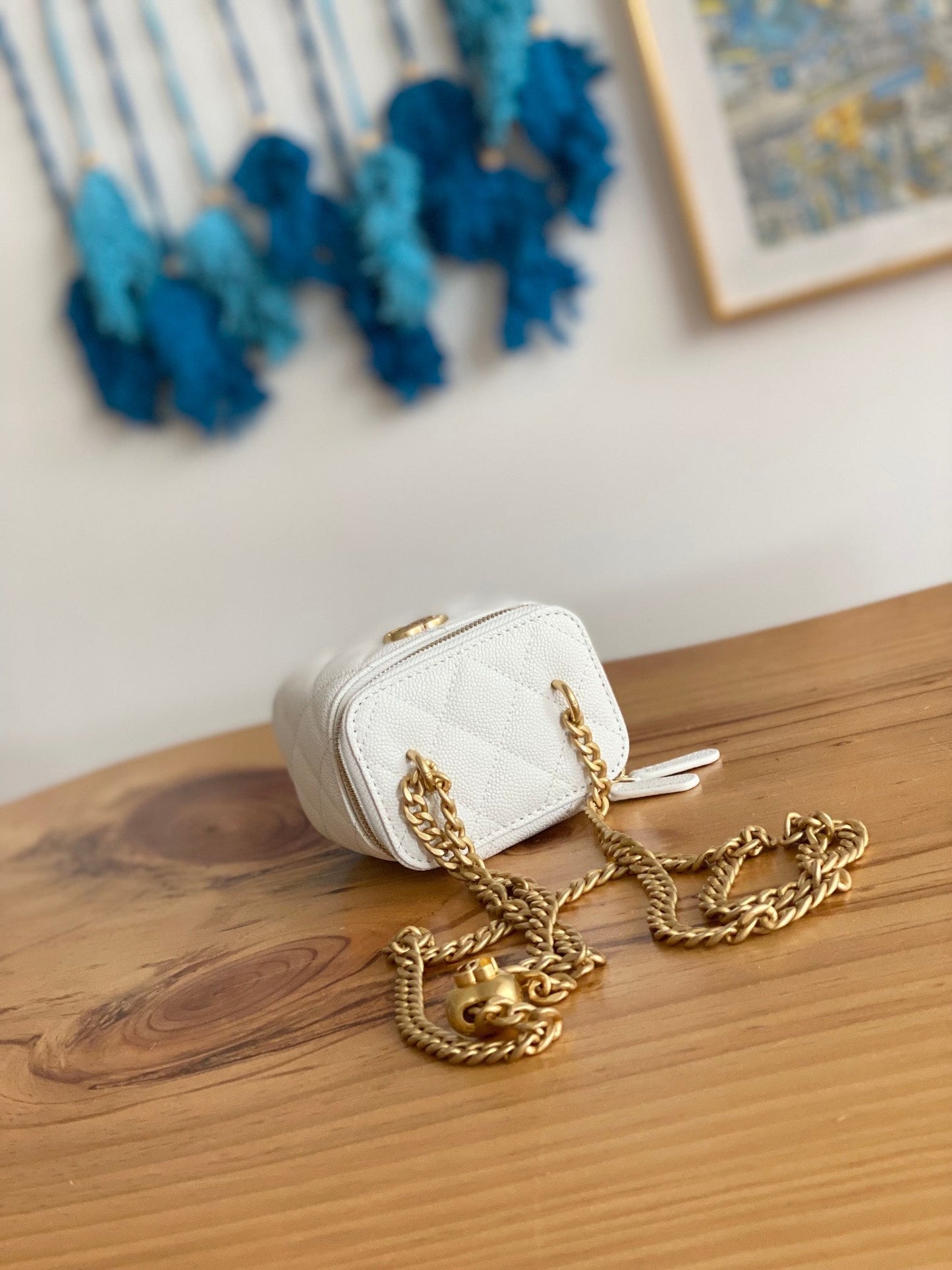 CC MINI 10 VANITY IN WHITE CALFSKIN GOLD HARDWARE