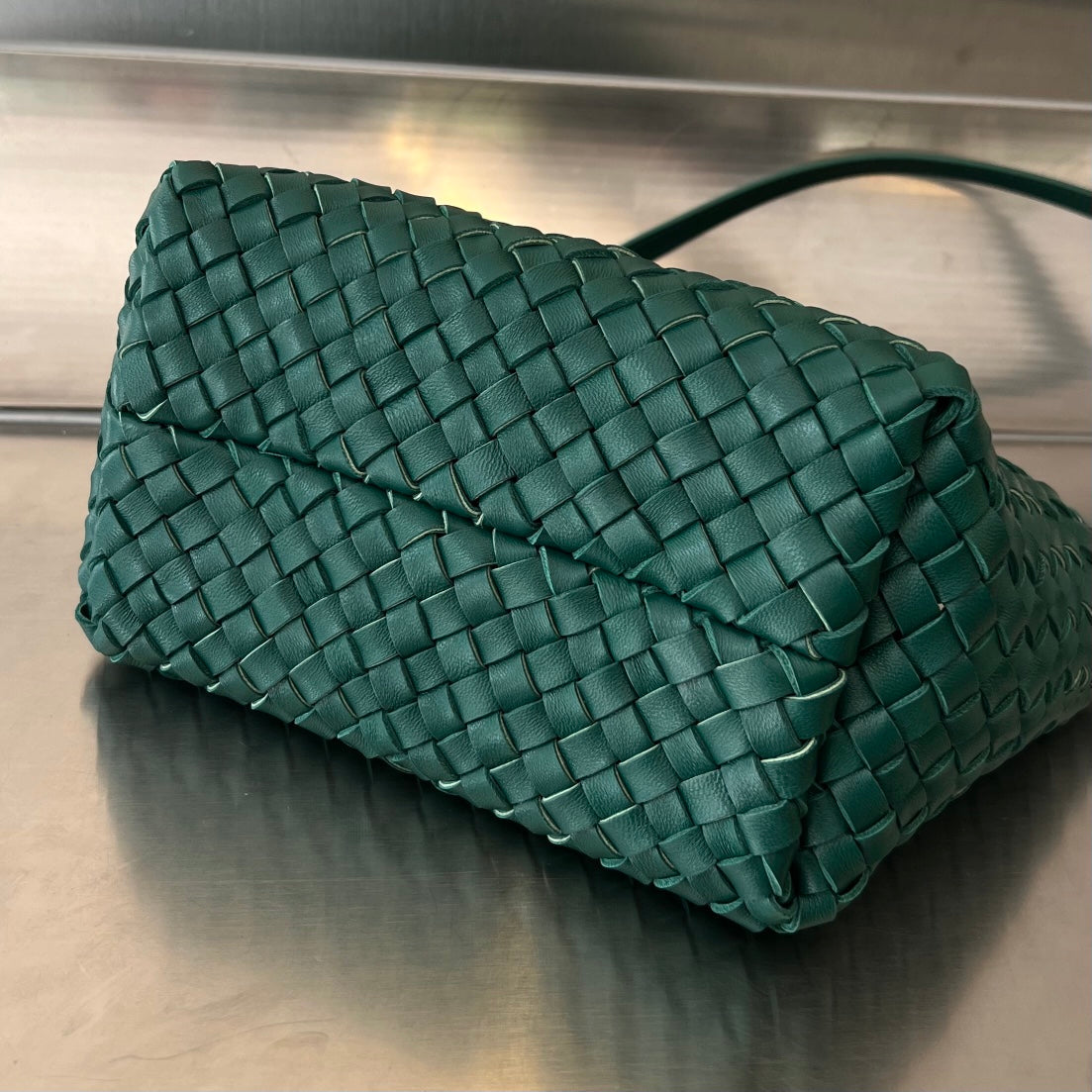 MINI CABAT 20 IN KAITOKE GREEN LAMBSKIN