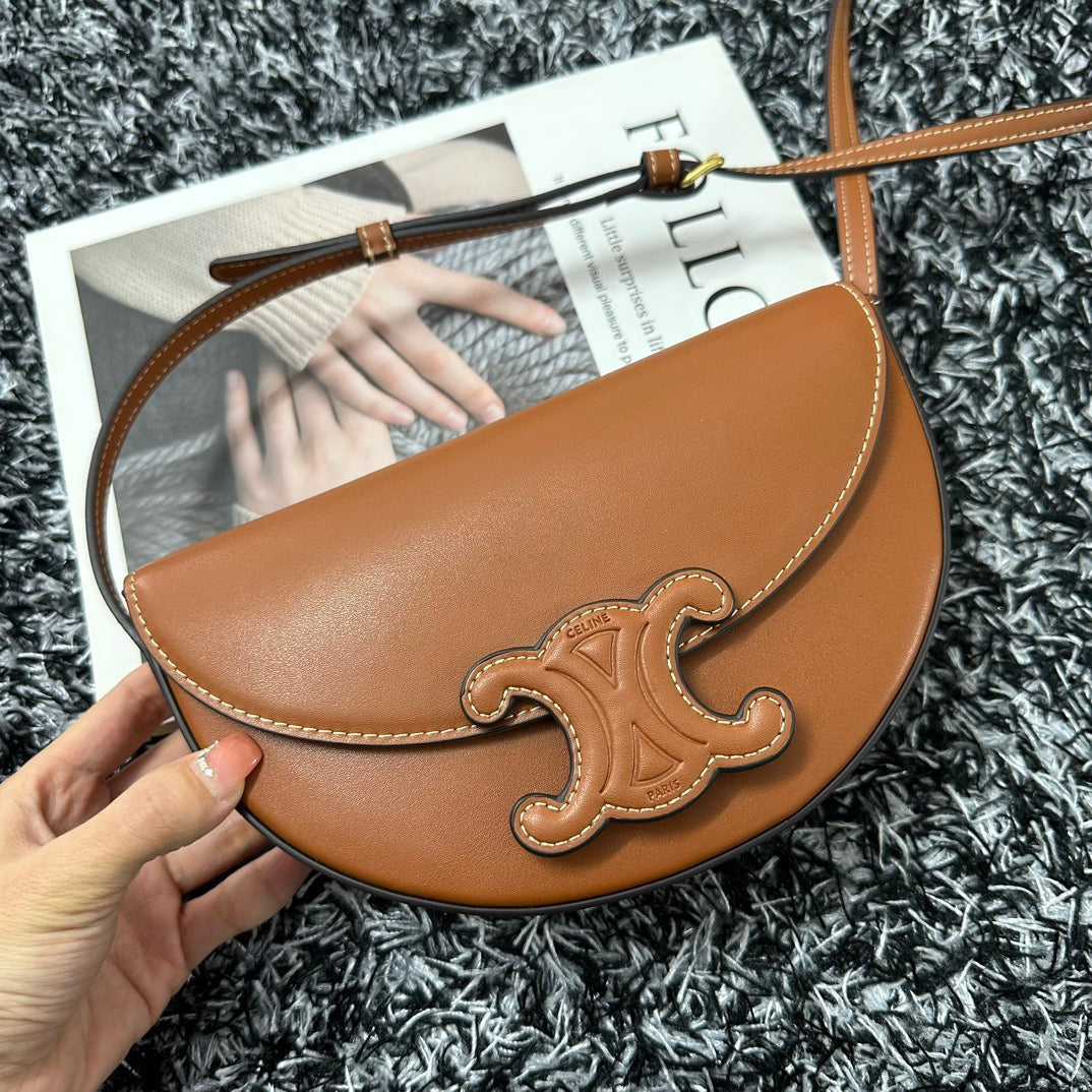 BESACE TRIPHOME 23 CINNAMON BROWN CALFSKIN