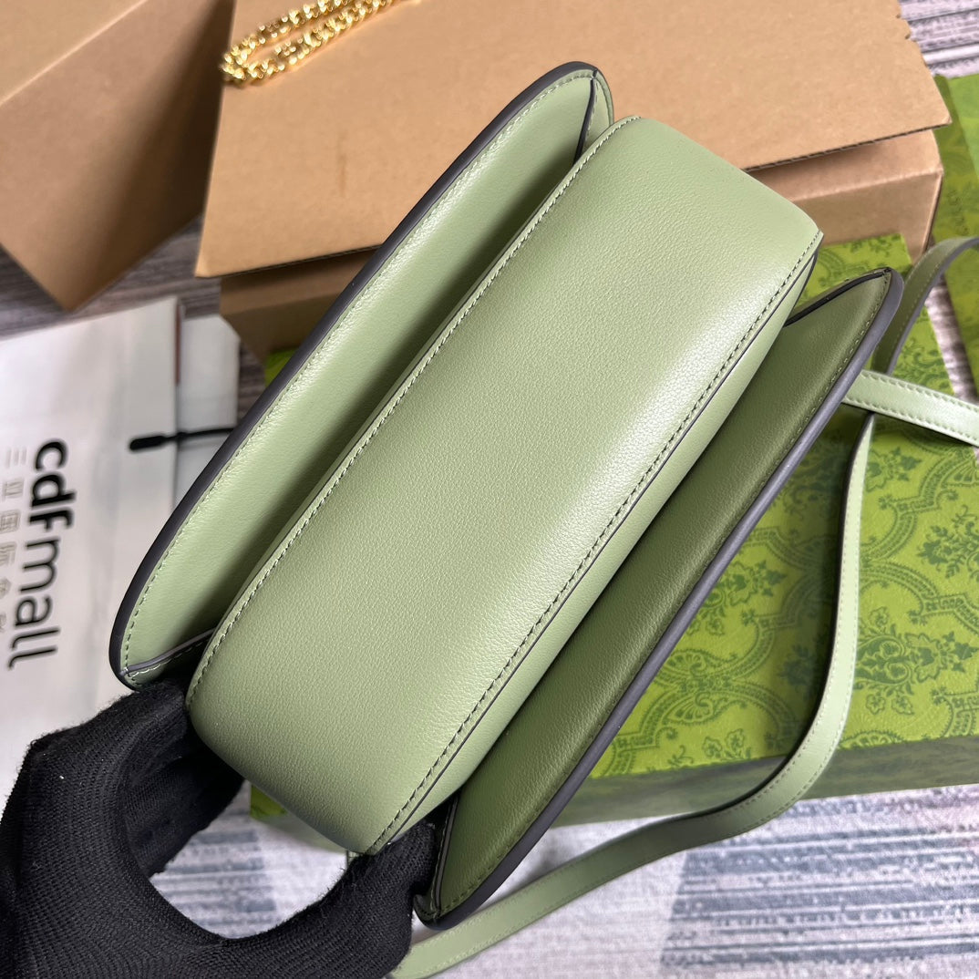 BLONDIE 23 TOP-HANDLE BAG LIGHT GREEN CALFSKIN