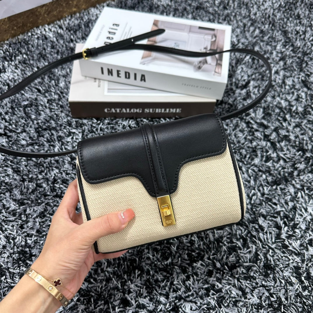 CLASSIC MINI 18 WHITE BLACK CALFSKIN