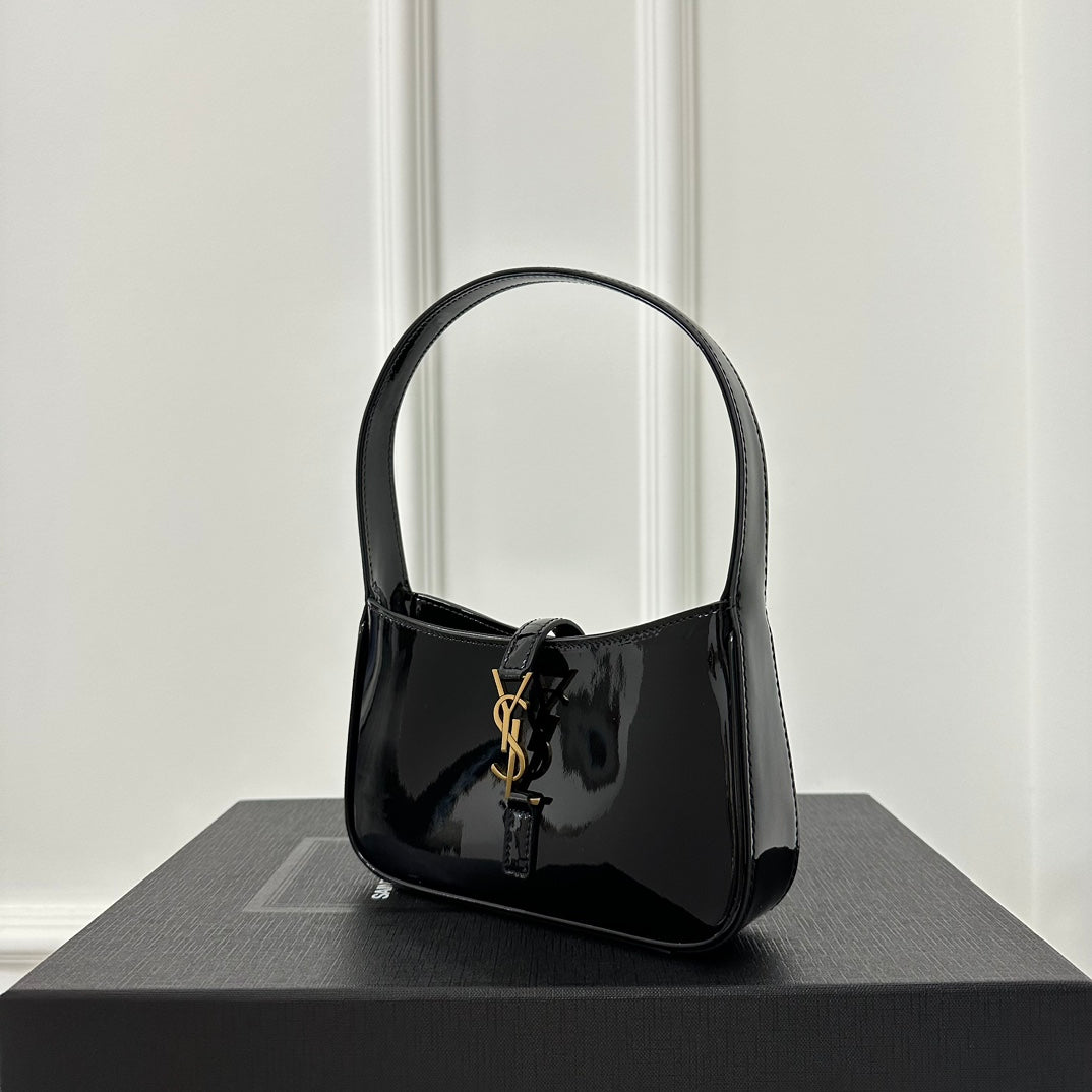 MINI 19 BLACK GLOSSY CALFSKIN HOBO