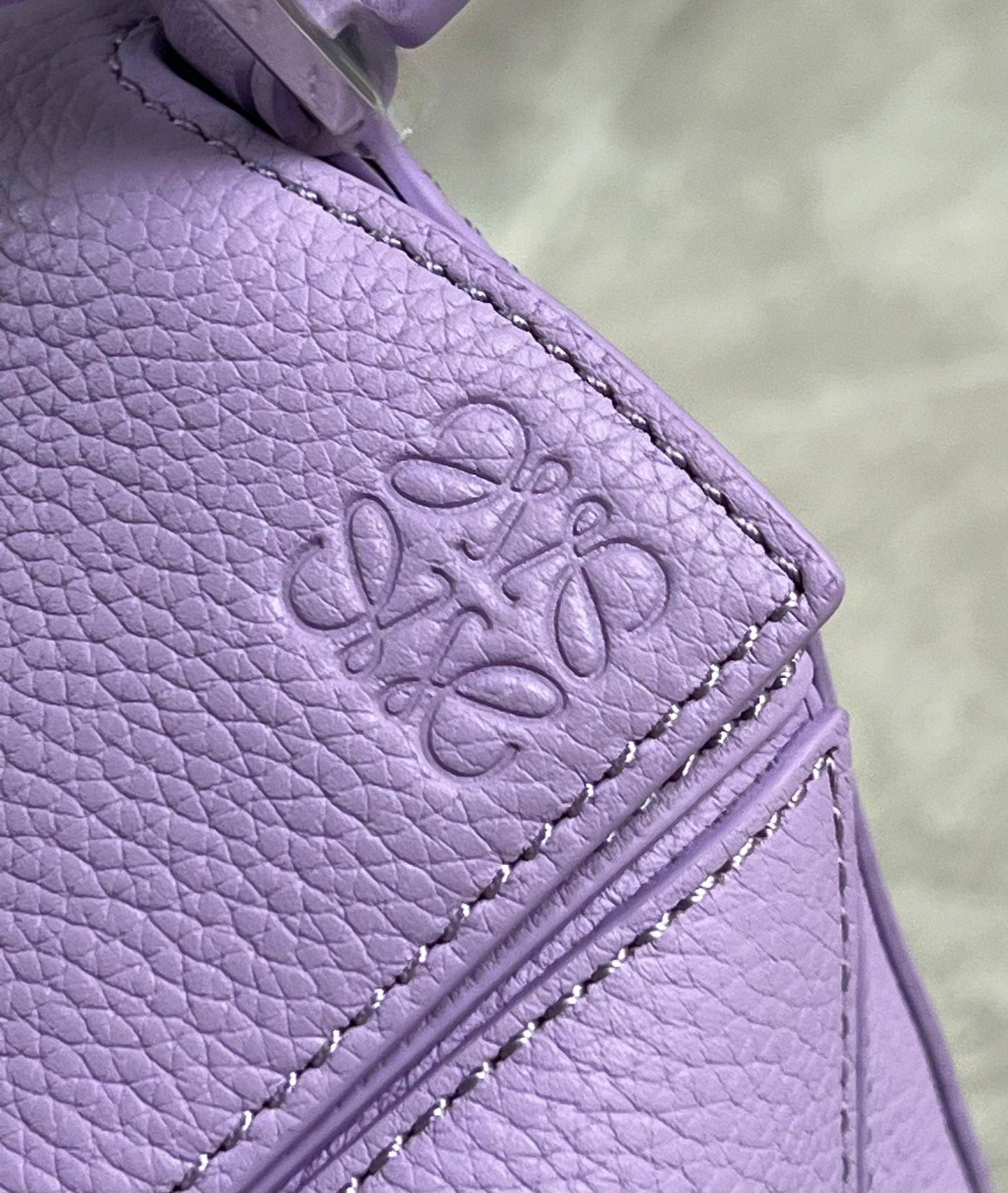 LOE MINI 18 PUZZLE BAG IN LIGHT PURPLE CALFSKIN