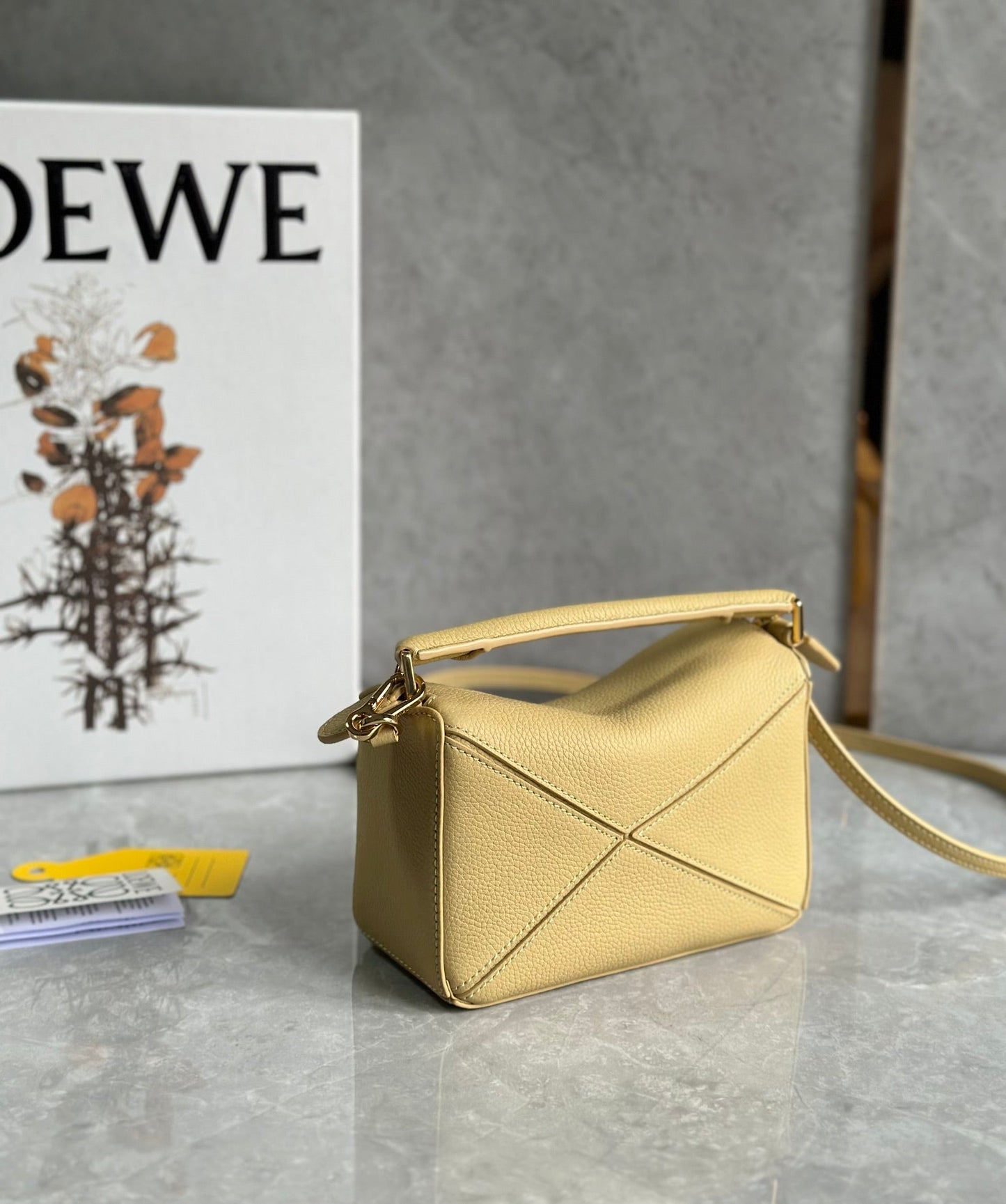 LOE MINI 18 PUZZLE BAG IN YELLOW CREAM CALFSKIN