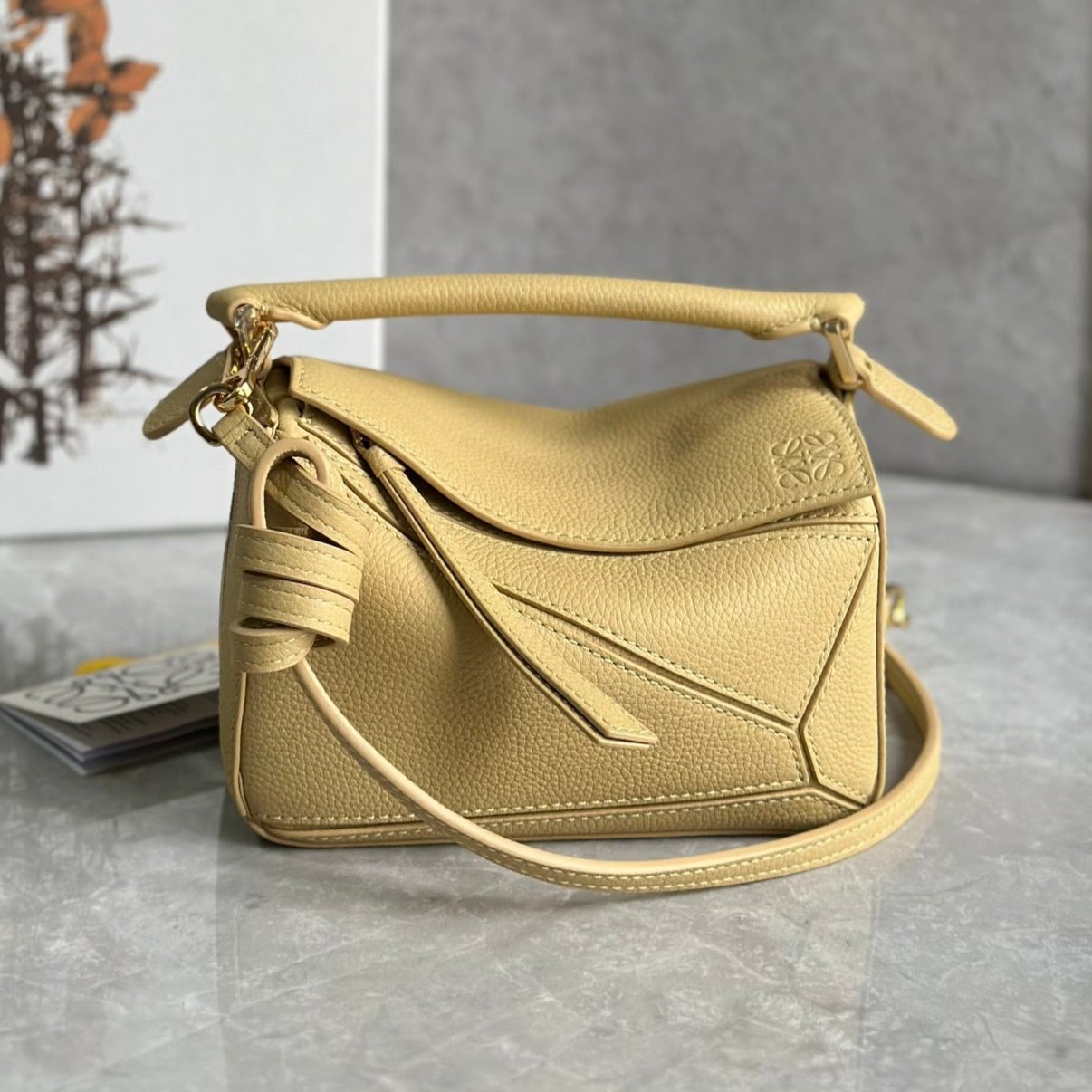 LOE MINI 18 PUZZLE BAG IN YELLOW CREAM CALFSKIN