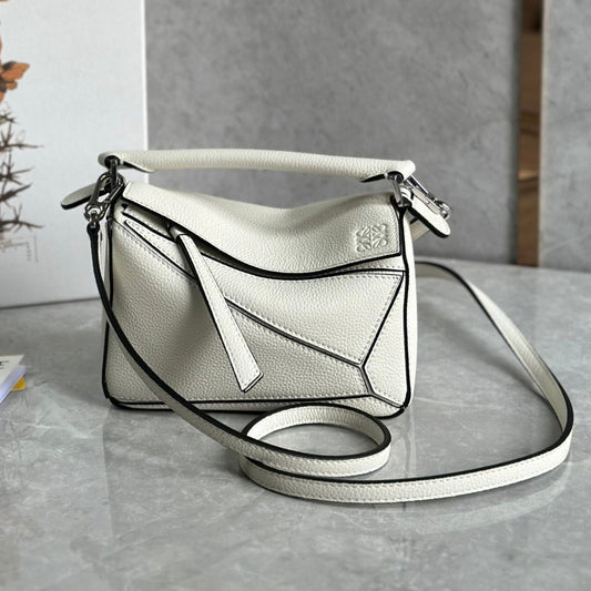 LOE MINI 18 PUZZLE BAG IN WHITE CALFSKIN