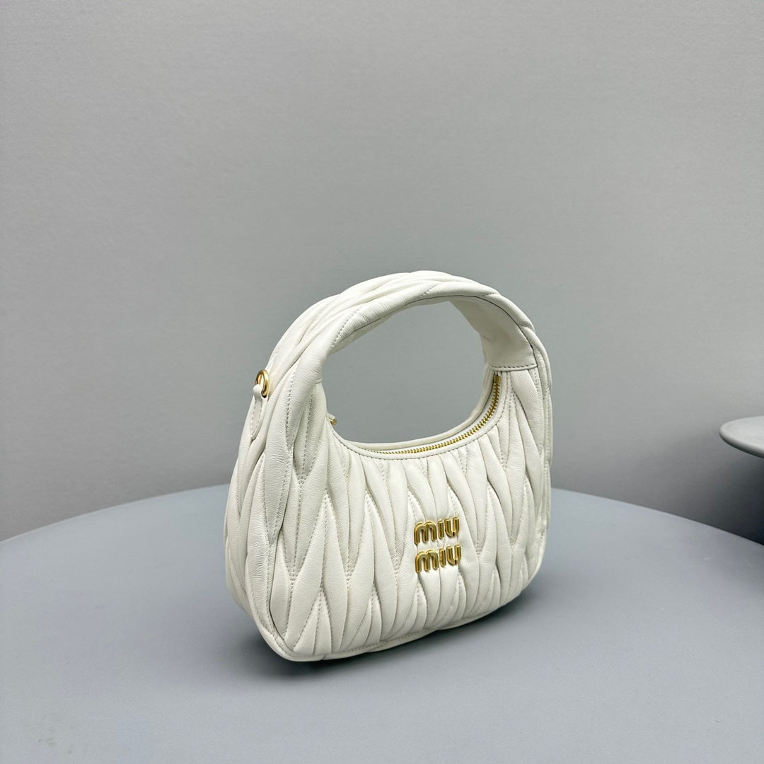 MINI HOBO 20 BAG IN WHITE SHEEPSKIN