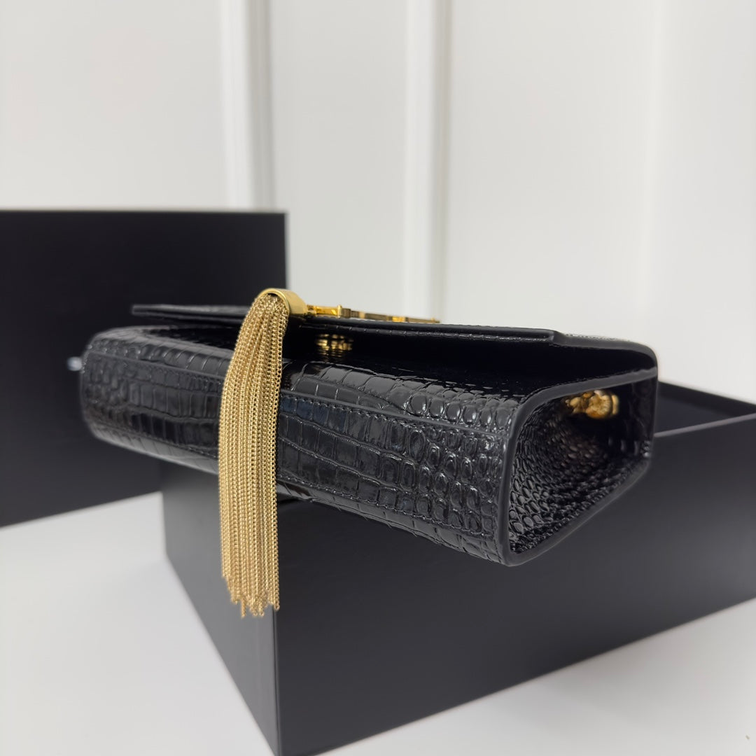 KATE TASSEL 20 BLACK CROCODILE PATTERN CALFSKIN WITH GOLD LOGO