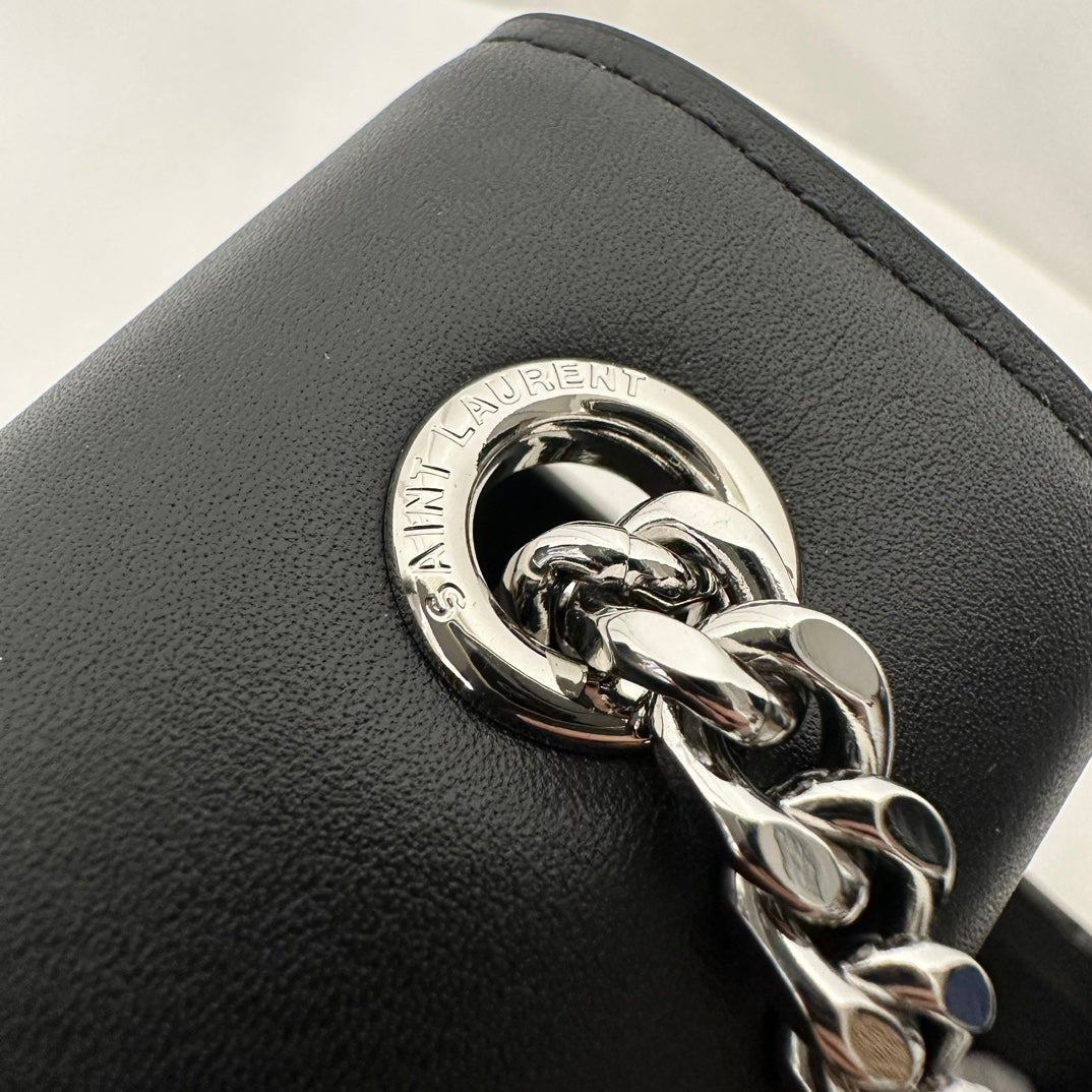 KATE TASSEL 20 BLACK CALFSKIN WITH SILVER LOGO