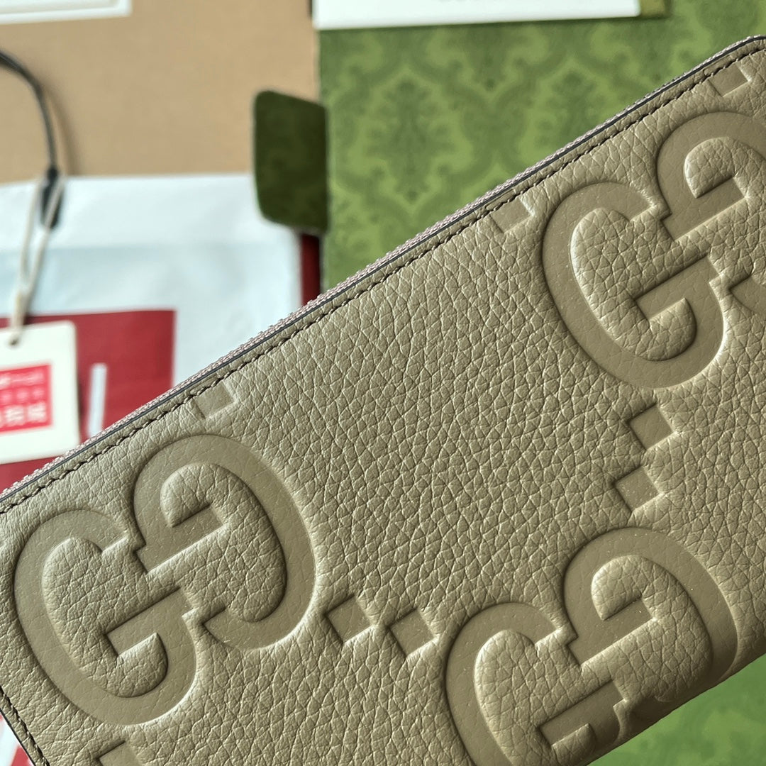 FULL-ZIP WALLET 19 IN MOSS GREEN EMBOSSED CALFSKIN