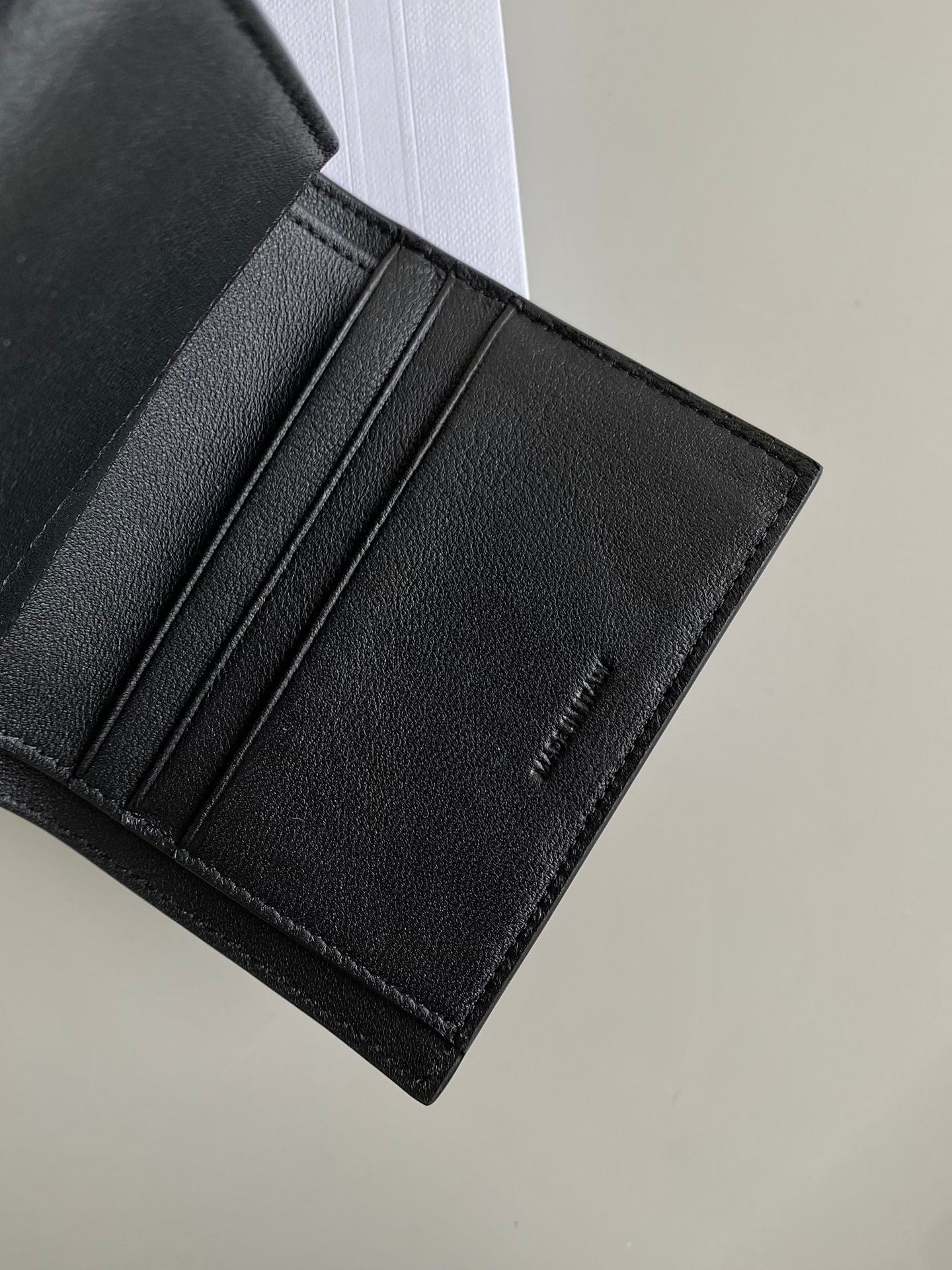 TRIPHOME 10 TRIFOLD WALLET CALFSKIN BLACK