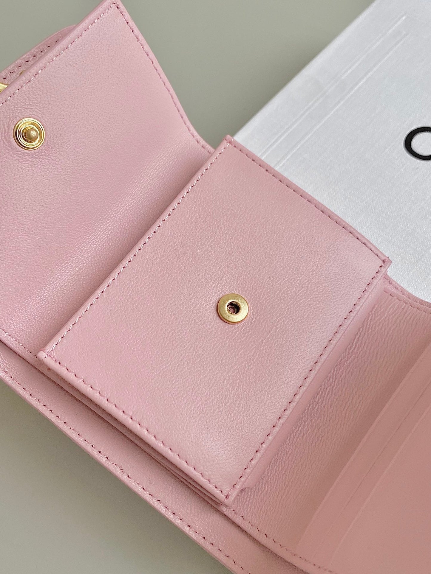 TRIPHOME 10 TRIFOLD WALLET CALFSKIN PINK PASTEL