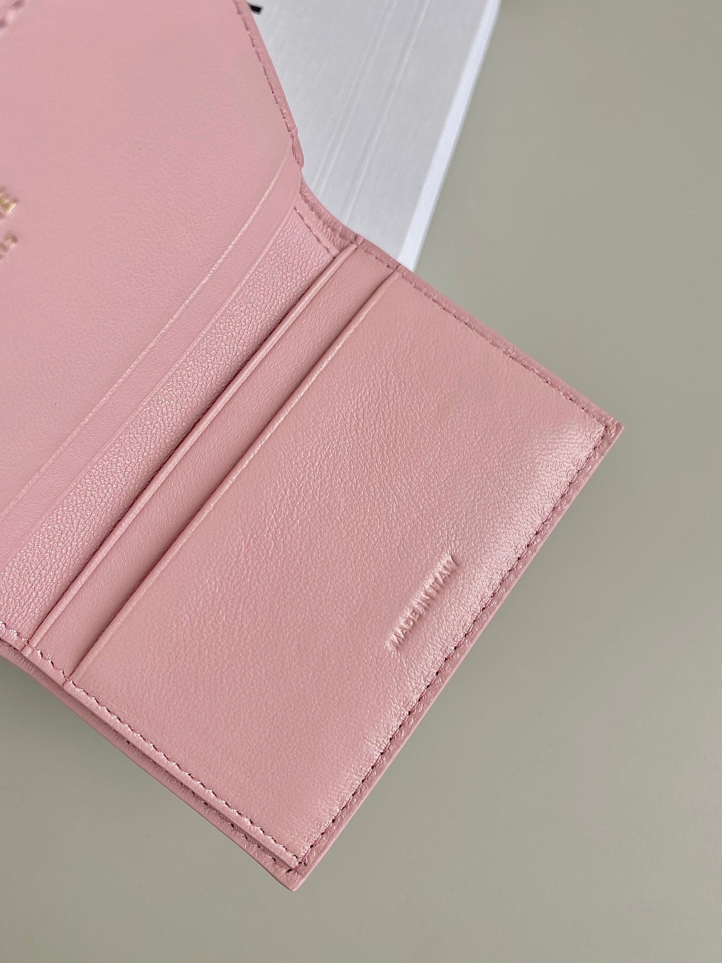 TRIPHOME 9 WALLET TWO-IN-ONE PINK PASTEL CALFSKIN