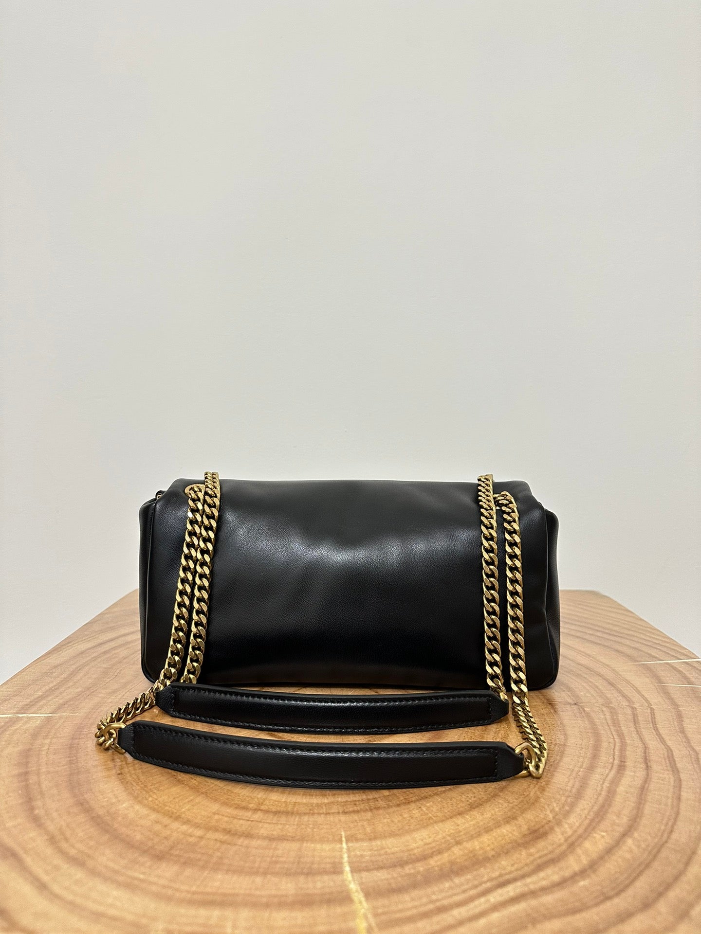 CALYPSO 26 BLACK LAMBSKIN CHAIN BAG