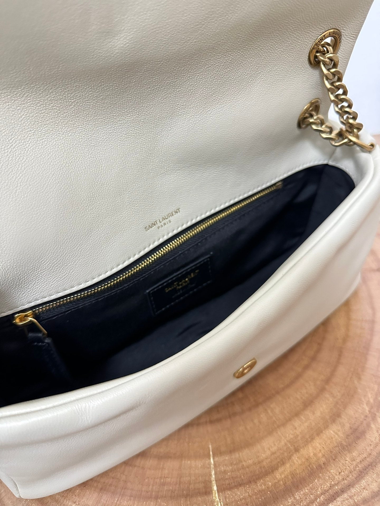 CALYPSO 26 MILKY WHITE LAMBSKIN CHAIN BAG