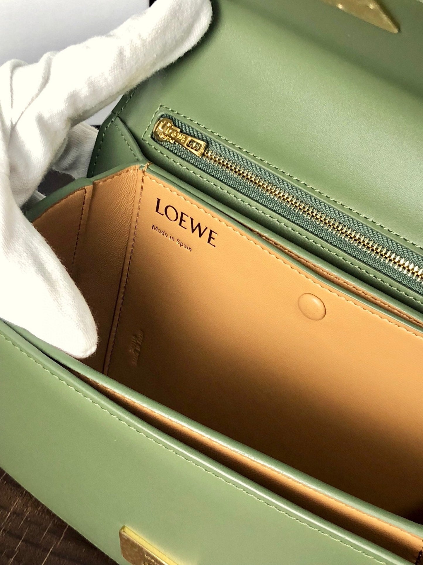 LOE GOYA BAG 23 IN AVOCADO GREEN SILK CALFSKIN