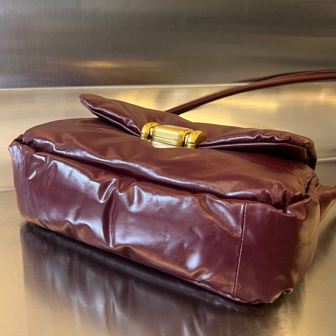 PAD PUFFER BAG 29 IN PLUM PURPLE COWHIDE LEATHER