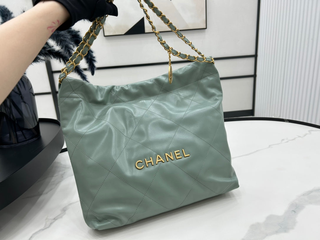 CC MEDIUM 37 HANDBAG IN GREEN SAGE CALFSKIN GOLD HARDWARE