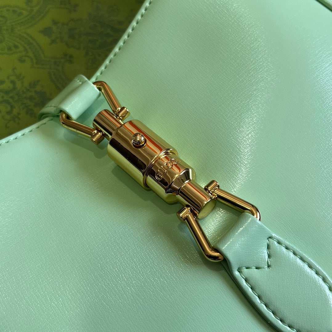 GG JACKIE SMALL 28 SHOULDER BAG IN LIGHT GREEN CALFSKIN