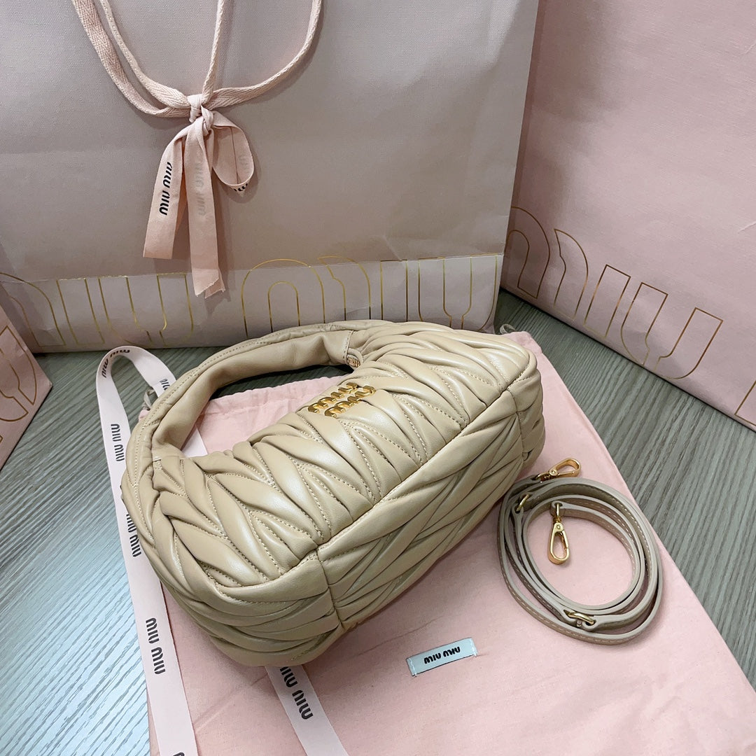 WANDER MATELASSÉ NAPPA HOBO BAG 23 IN BEIGE LAMBSKIN